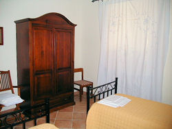 Schlafzimmer1