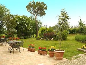 Terrasse vor dem Haus